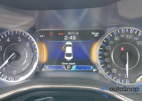 2016 Chrysler 200 C from USA, damaged, VIN 1C3CCCCG1GN122916